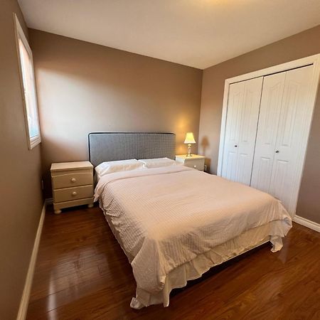 Comfortable Utopia B&B Richmond Bagian luar foto